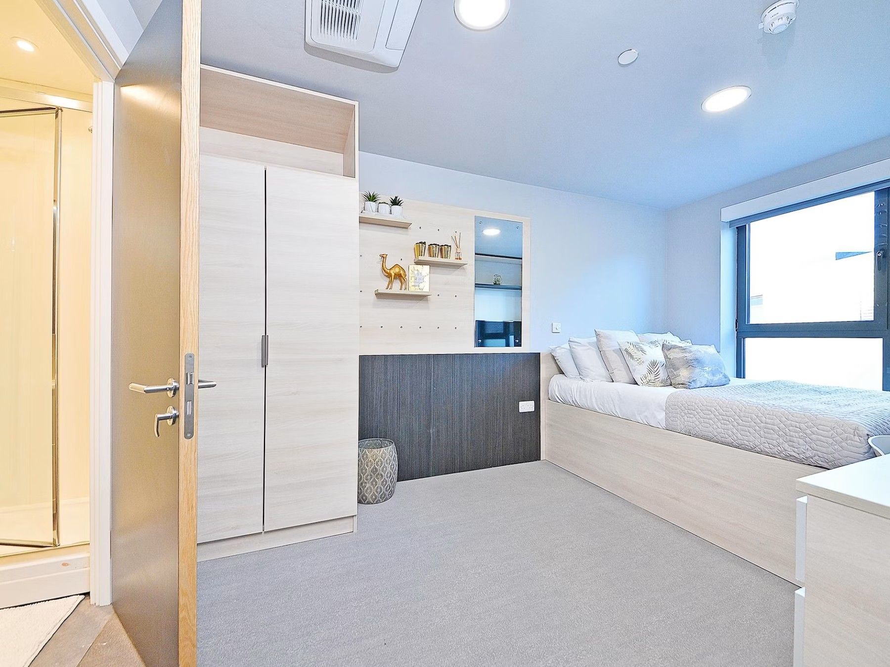 2 Bed Apartment - room